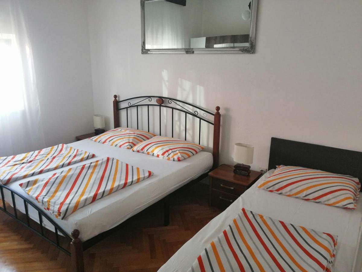 Apartman Mira Zaboric Eksteriør bilde